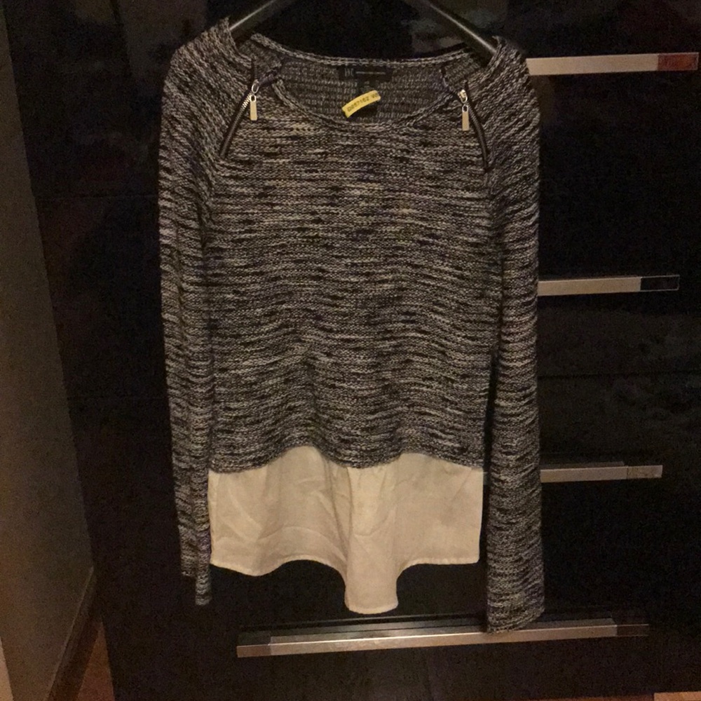 Black and white long sleeve sweater